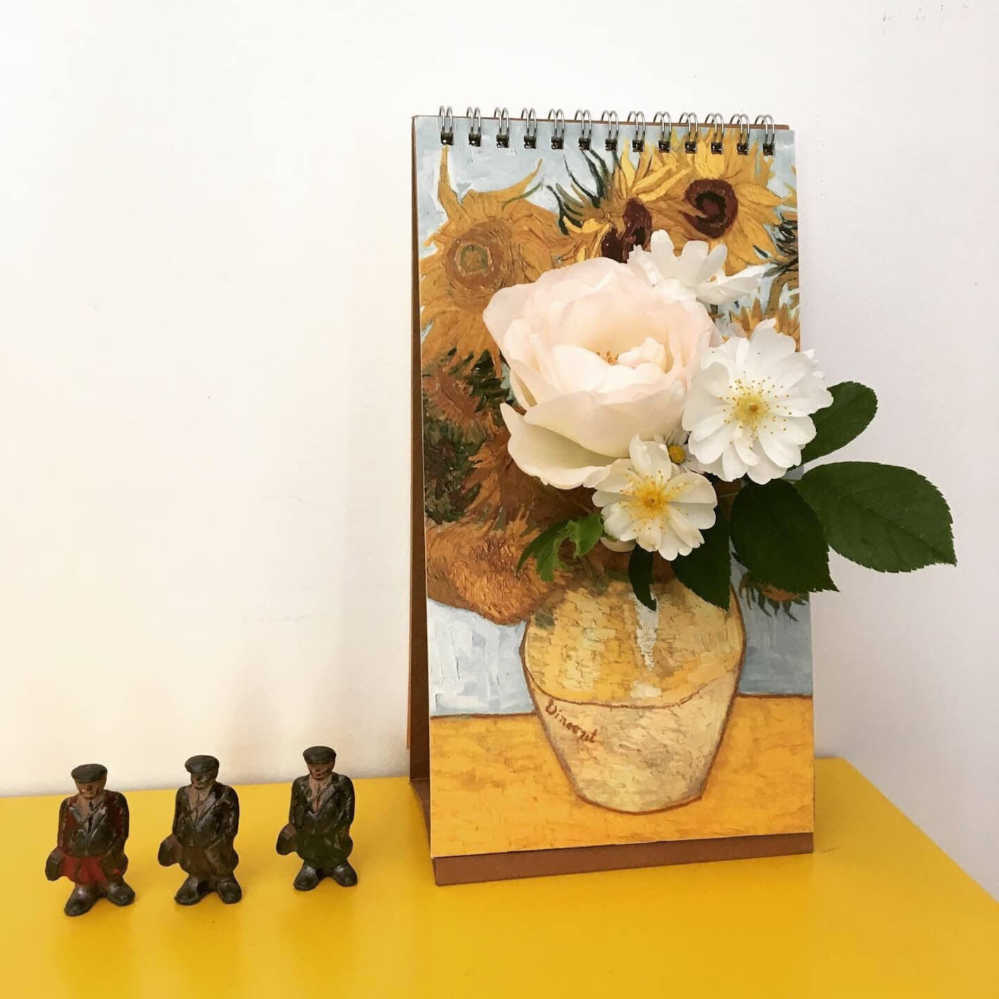 Spextrum Distribution Pa Design Flip Vase