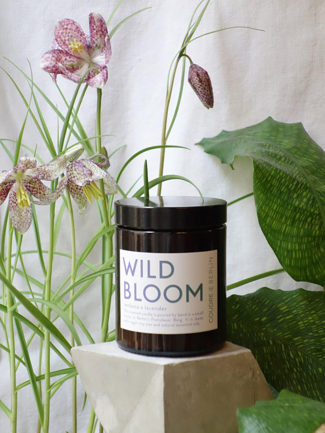 Essentials Duftkerze Wild Bloom